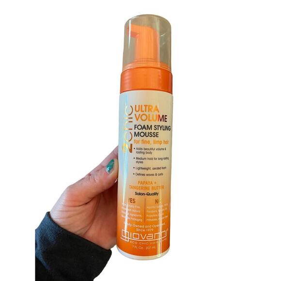 NEW! Giovanni 2chic Ultra volume foam styling mousse. Fine, limp hair. 7oz. - Picture 1 of 2